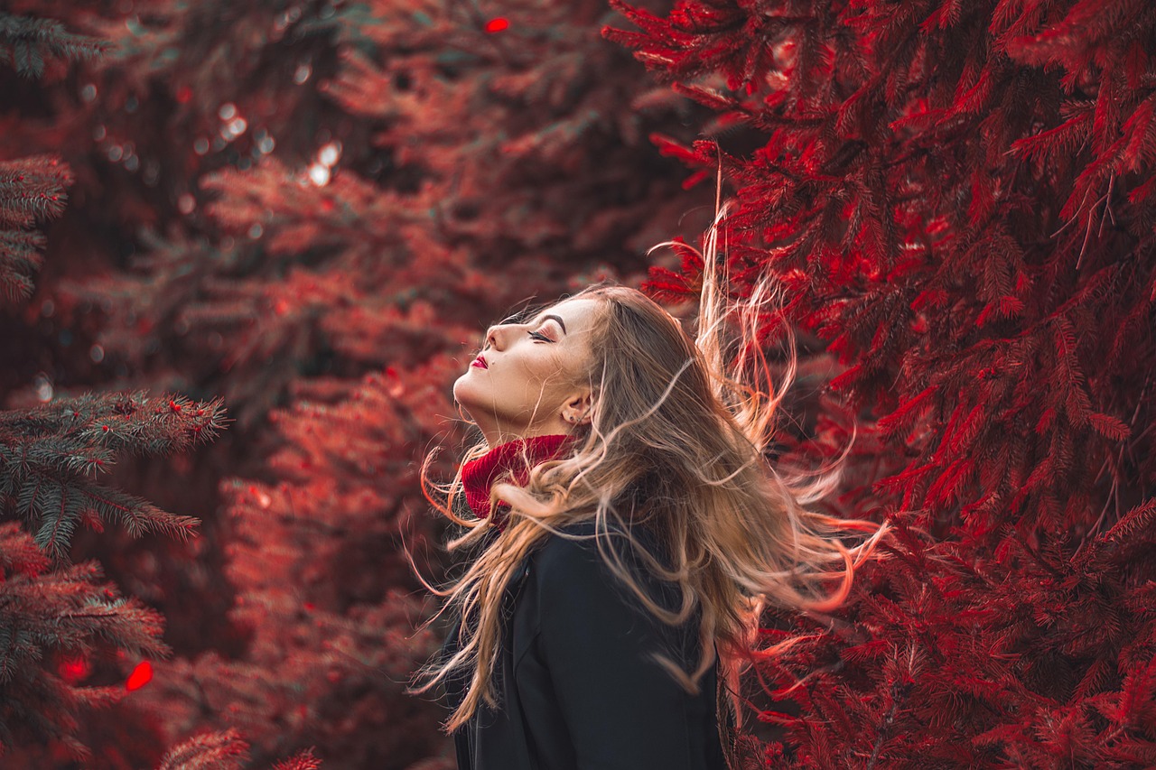 entdecken sie die neuesten herbstmode-trends: stylische outfits, warme farben und accessoires für die kühle saison. lassen sie sich inspirieren und finden sie ihr perfektes herbstlook!